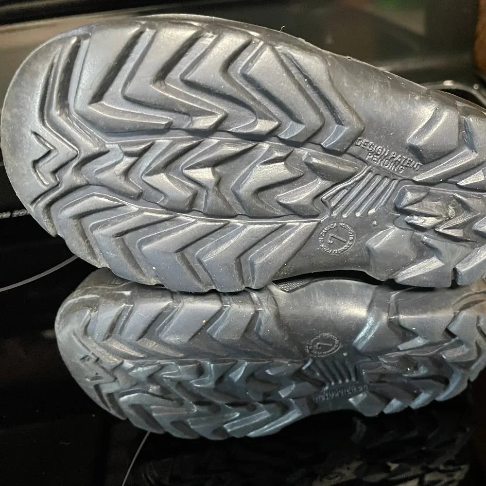 Unisex snow/rain boots 7